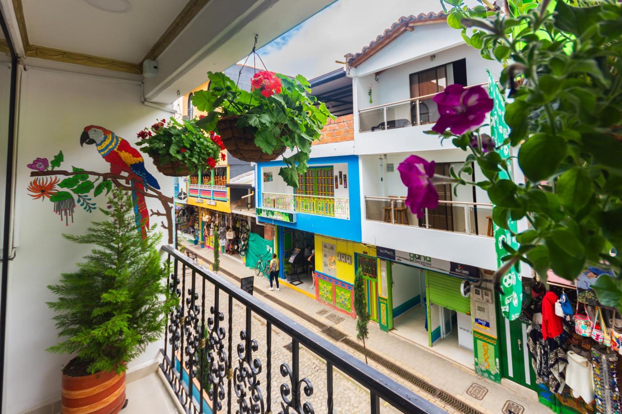 Hotel Real กัวตาเป ภายนอก รูปภาพ
