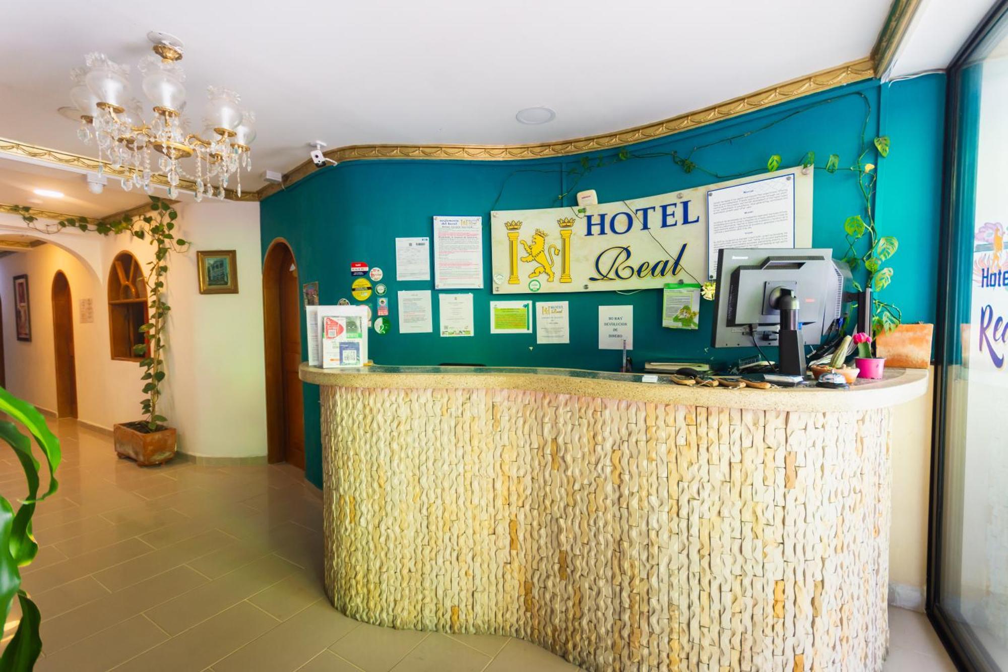 Hotel Real กัวตาเป ภายนอก รูปภาพ