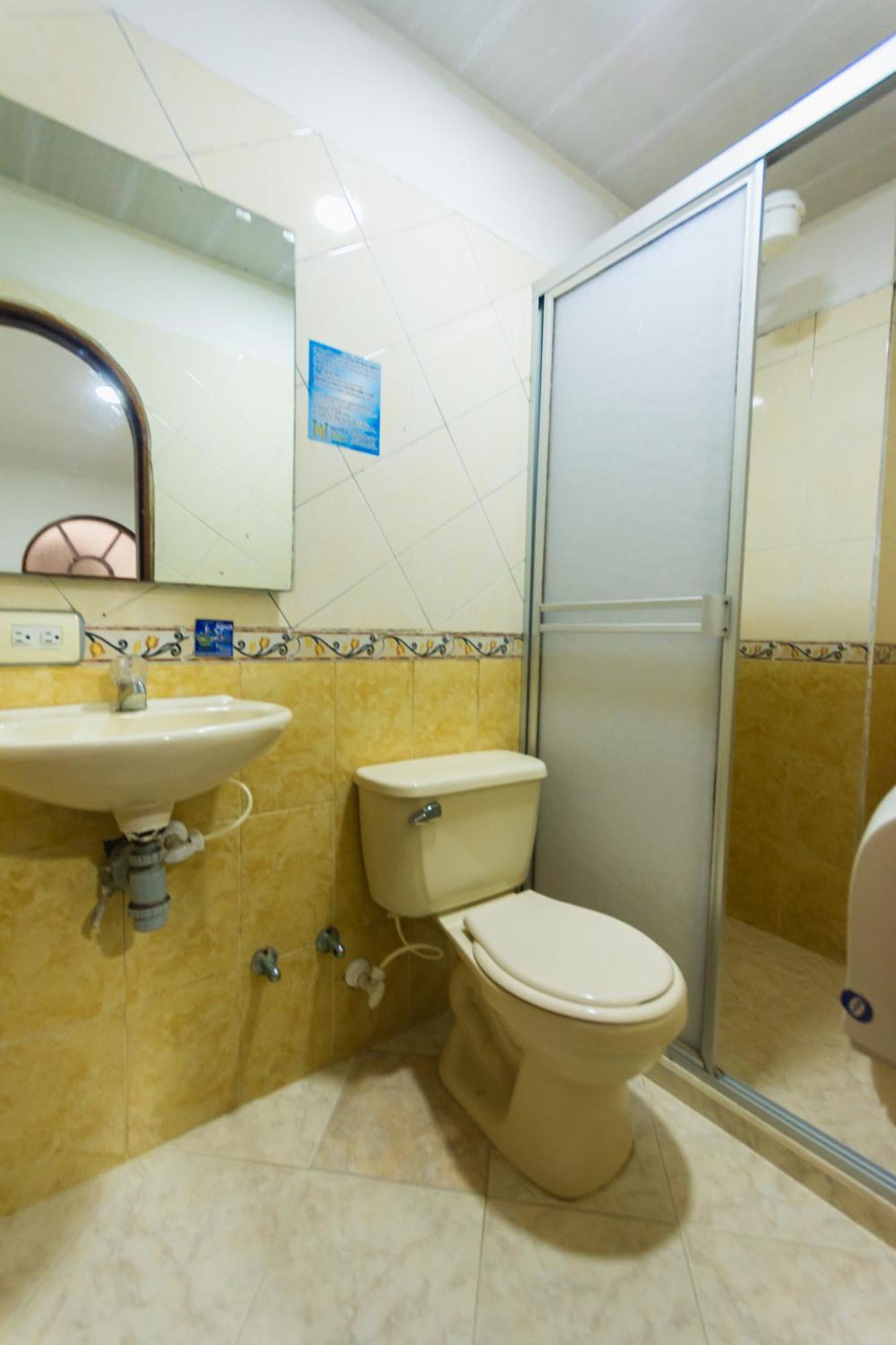 Hotel Real กัวตาเป ภายนอก รูปภาพ